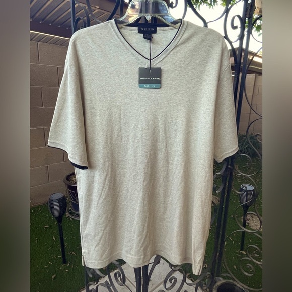 New Van Heusen V-neck Cotton Wrinkle Free Short Sleeve Oversized Oatmeal Top LG - Picture 8 of 16